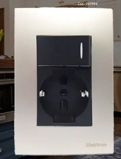 Toma Schuko + Interruptor Champagne / Negro Paris Light - C19937-1 Elektron