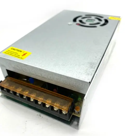 Fuente de Alimentación metálico Int. 12V 20A 240W - Argo
