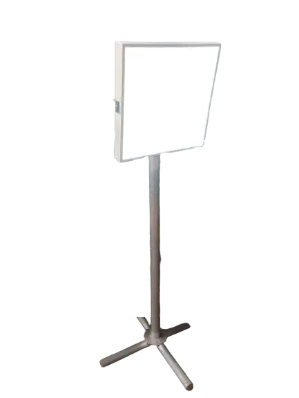 Soporte de hierro con Panel Led 24W 6500K - Greeng