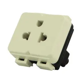 [EI13655] Toma Computadora Euroamericano 0320-2 15A Clasic - Elektron